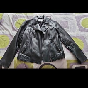 💛Old Navy Faux Leather Jacket